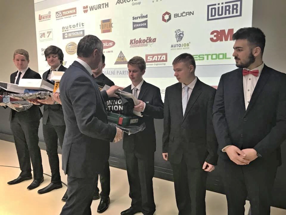 autoopravar junior 2018